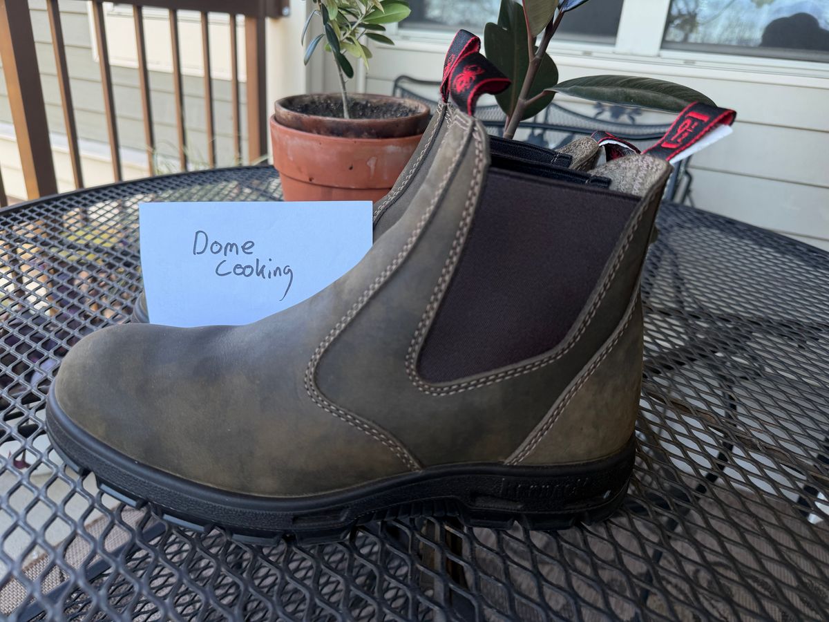 Photo by wtb2 on November 5, 2025 of the Redback Iron Bark in Iron Bark Full Grain.