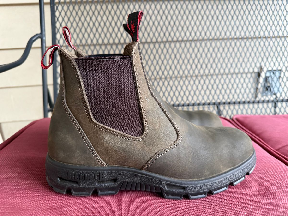 Photo by wtb2 on January 5, 2026 of the Redback Iron Bark in Iron Bark Full Grain.