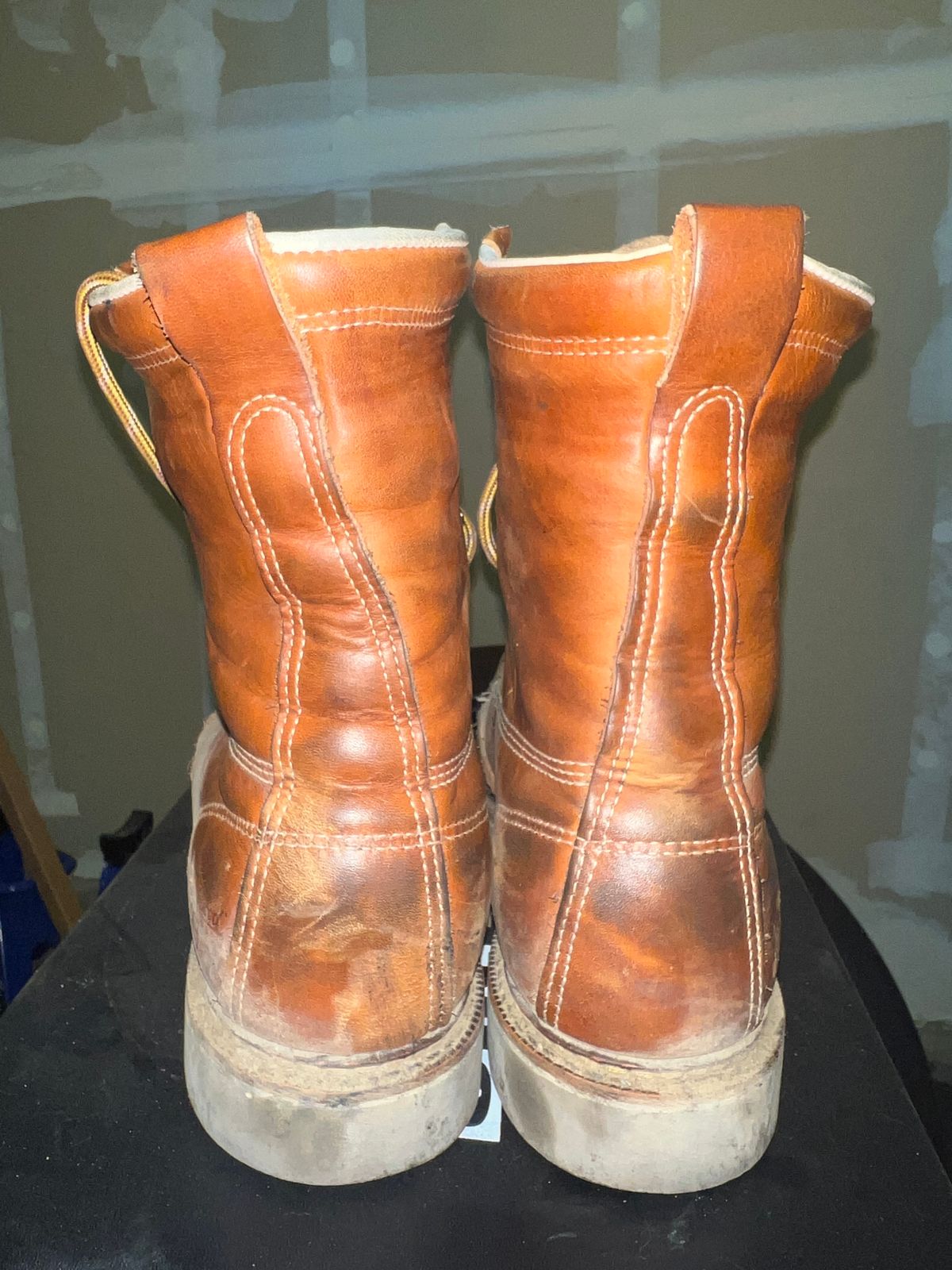 Photo by Tonytoekneetony on November 5, 2023 of the Thorogood 8" Moc Toe in Tobacco Gladiator Oil-Tanned.