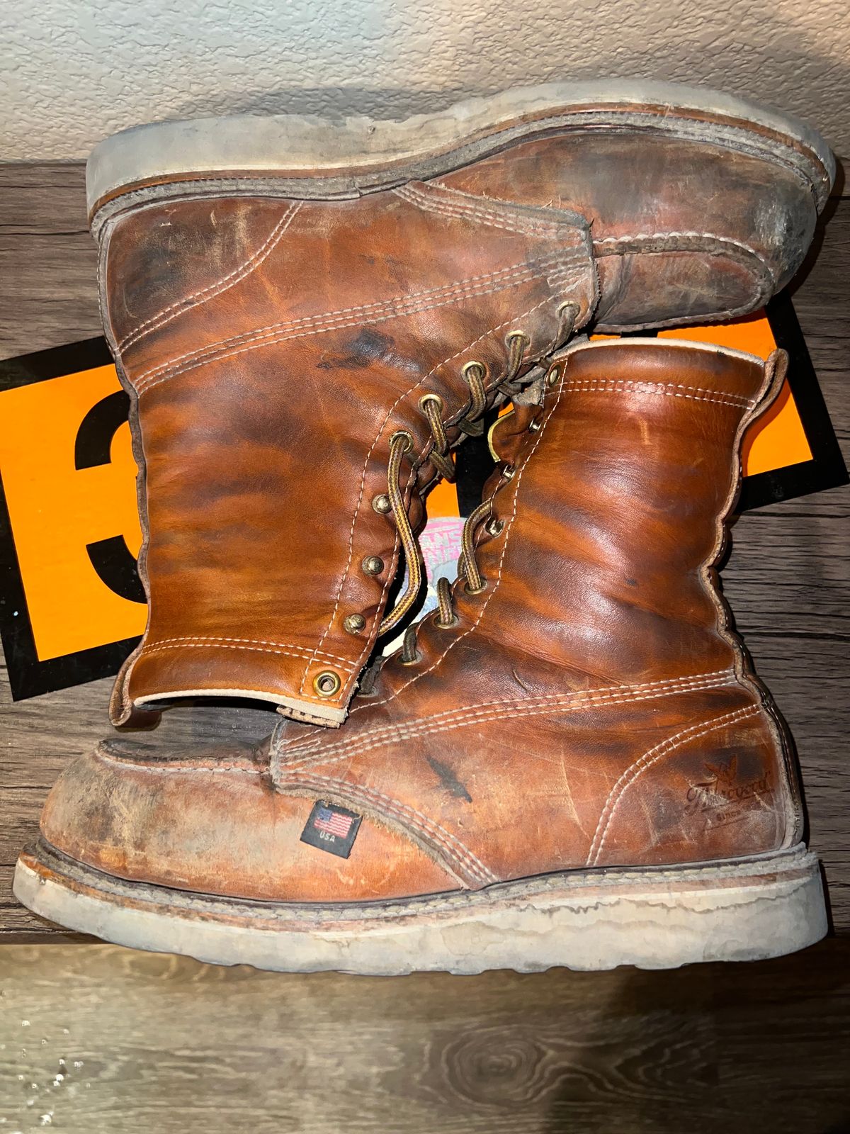 Photo by Tonytoekneetony on December 6, 2023 of the Thorogood 8" Moc Toe in Tobacco Gladiator Oil-Tanned.