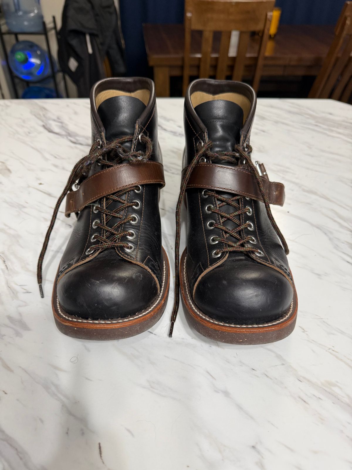 Photo by neocynn on December 5, 2025 of the Dr. Sole Ski Boot in Horween Black Chromexcel.