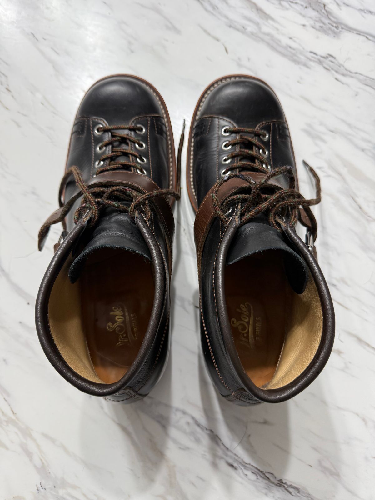 Photo by neocynn on December 5, 2025 of the Dr. Sole Ski Boot in Horween Black Chromexcel.