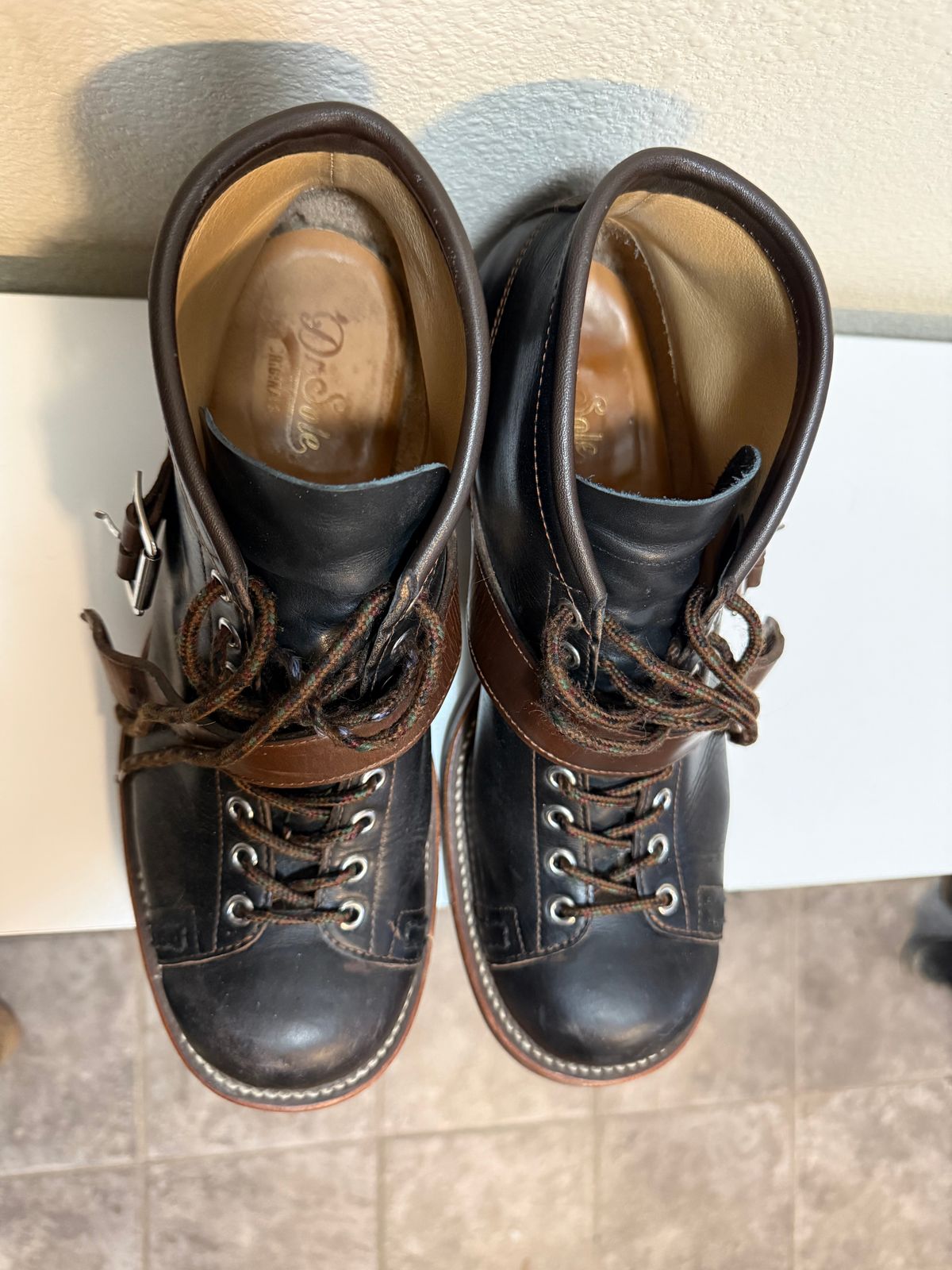 Photo by neocynn on January 3, 2026 of the Dr. Sole Ski Boot in Horween Black Chromexcel.