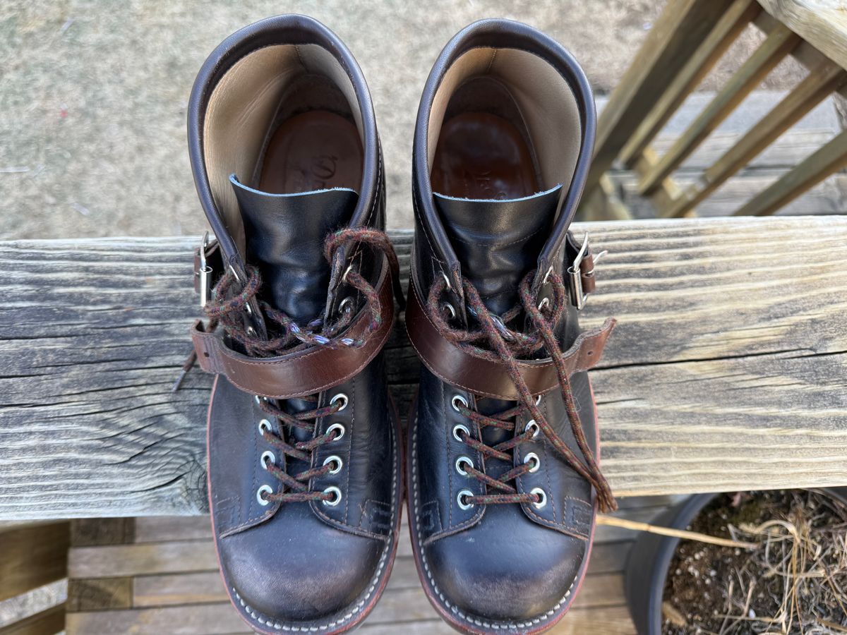Photo by neocynn on February 5, 2026 of the Dr. Sole Ski Boot in Horween Black Chromexcel.