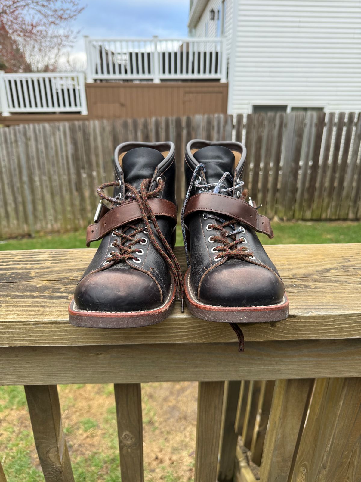 Photo by neocynn on April 4, 2026 of the Dr. Sole Ski Boot in Horween Black Chromexcel.