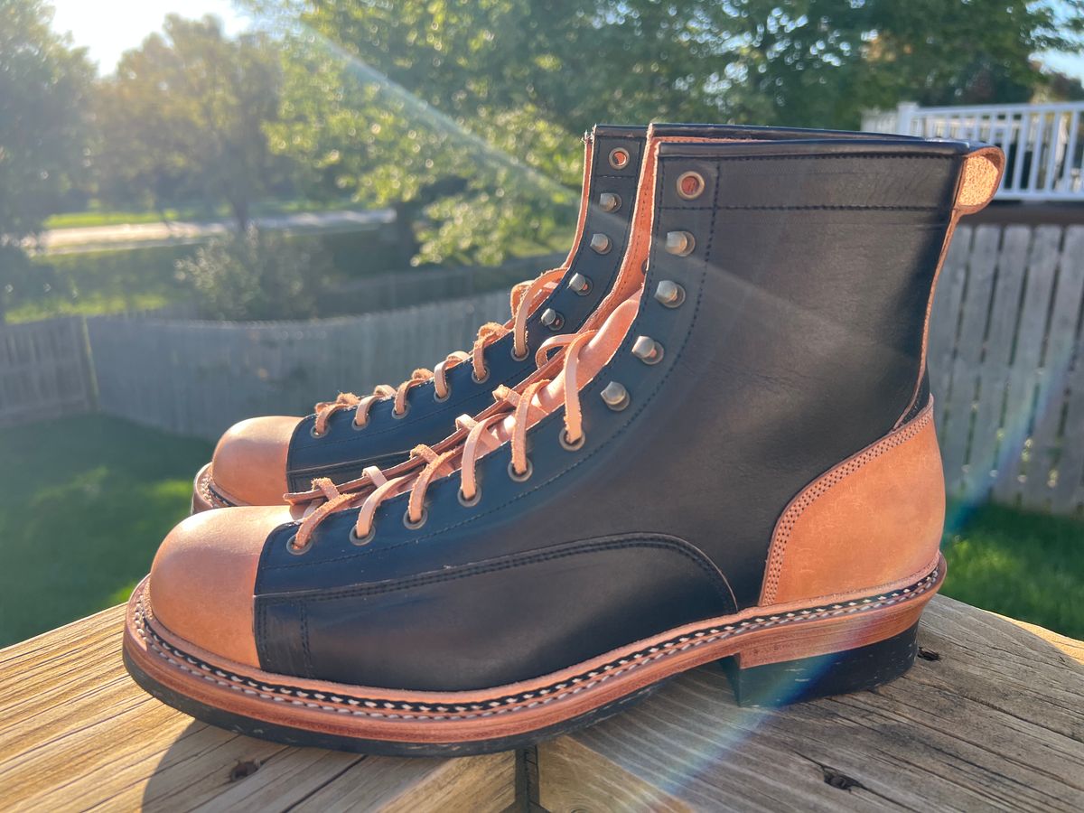 Photo by neocynn on October 1, 2023 of the Jakkrabbits 7-Inch Tamarin Boots in Badalassi Carlo Bone Pueblo.