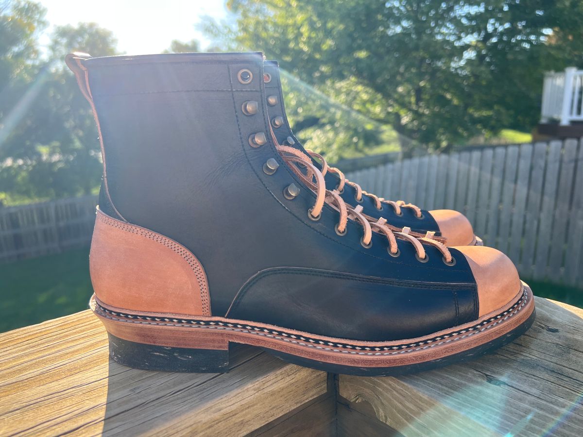 Photo by neocynn on October 1, 2023 of the Jakkrabbits 7-Inch Tamarin Boots in Badalassi Carlo Bone Pueblo.