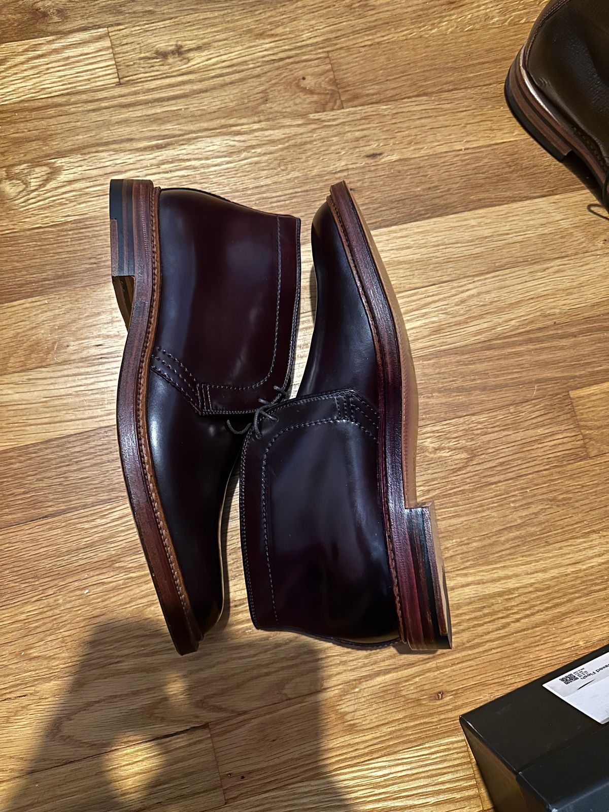 Photo by MacBerf on October 10, 2023 of the Alden 2-Eyelet Chukka in Horween Color 8 Shell Cordovan.