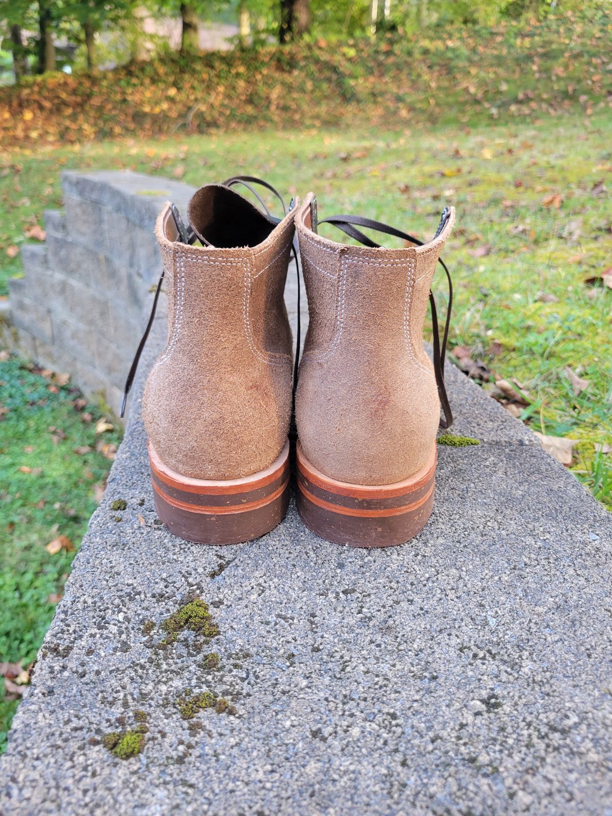 Photo by giraffchen on October 3, 2025 of the Oak Street Bootmakers Storm Boot in Horween Natural Chromexcel Roughout.
