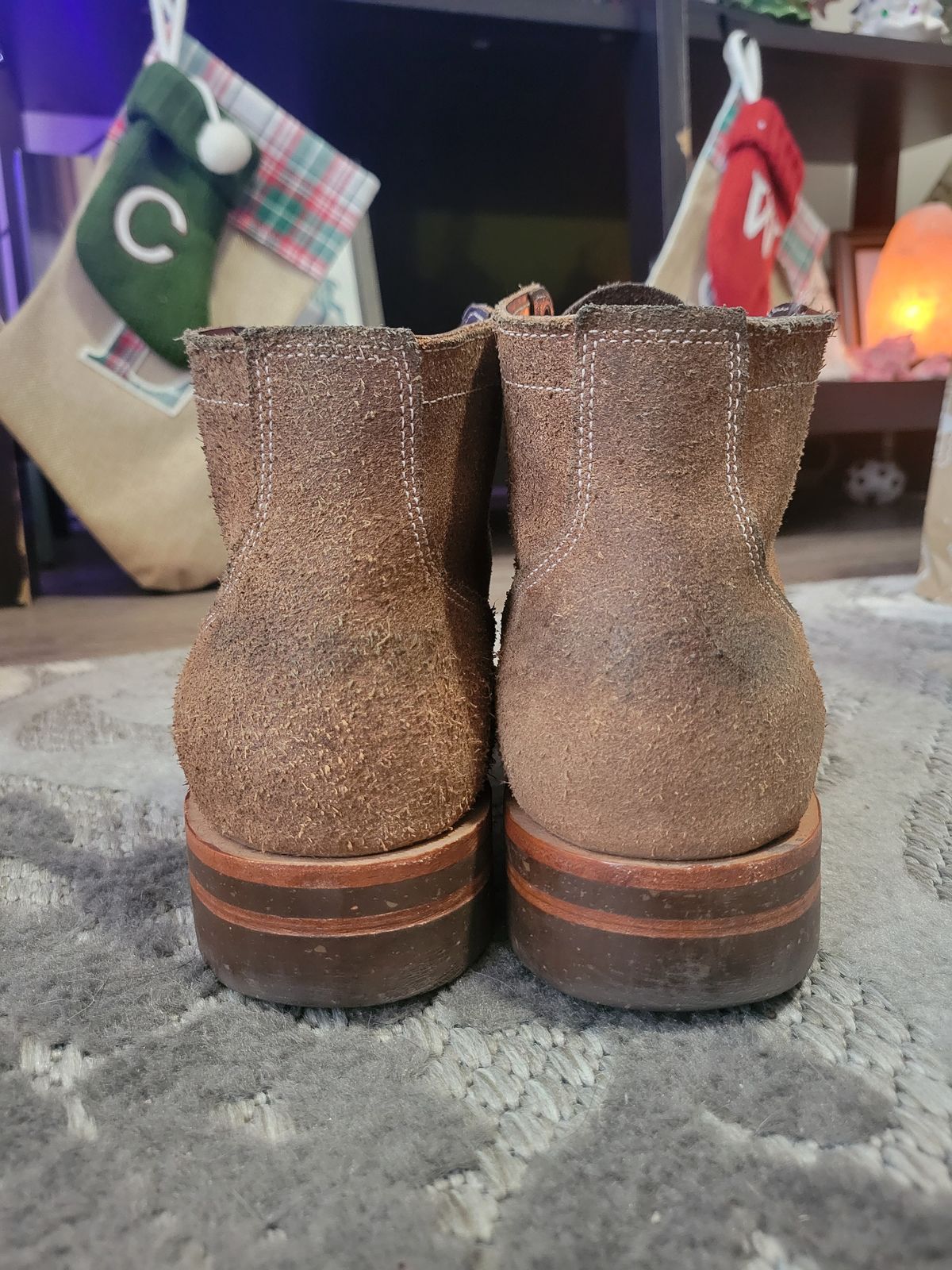 Photo by giraffchen on December 5, 2025 of the Oak Street Bootmakers Storm Boot in Horween Natural Chromexcel Roughout.
