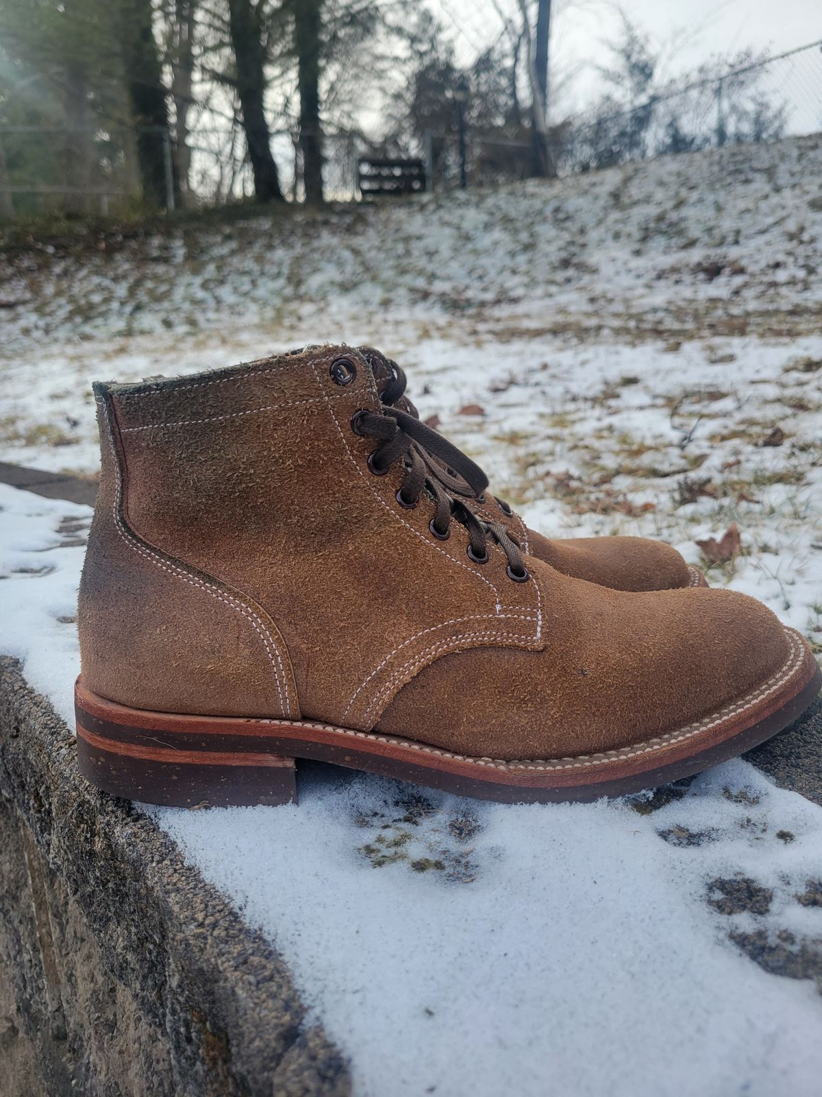 Photo by giraffchen on January 29, 2026 of the Oak Street Bootmakers Storm Boot in Horween Natural Chromexcel Roughout.
