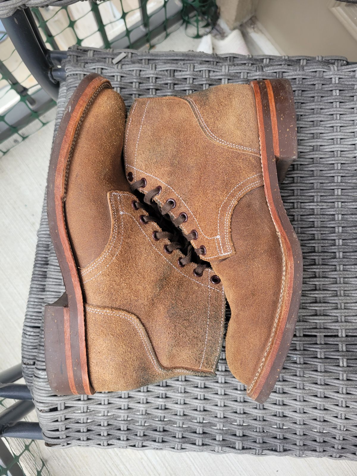 Photo by giraffchen on March 5, 2026 of the Oak Street Bootmakers Storm Boot in Horween Natural Chromexcel Roughout.