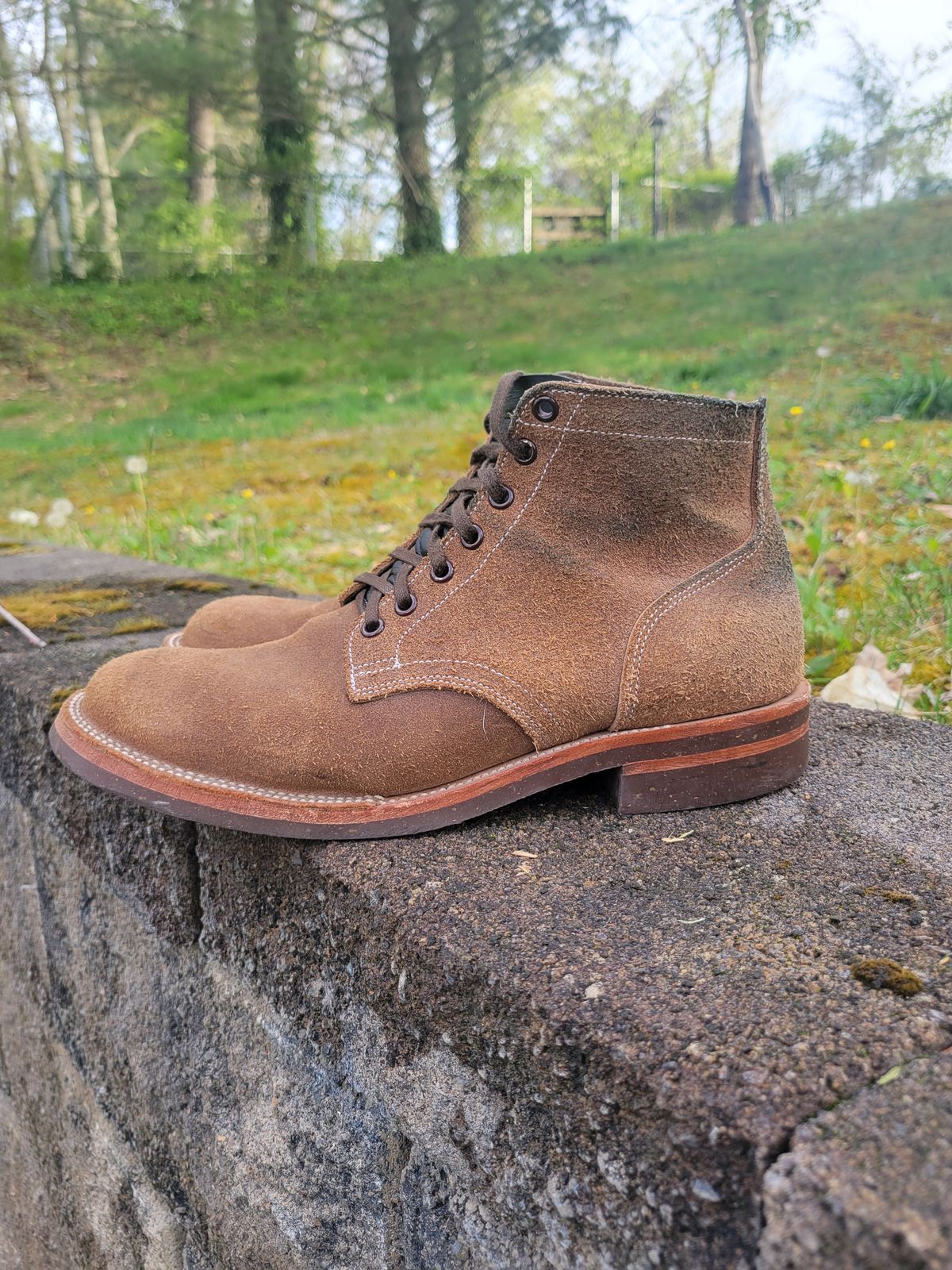 Photo by giraffchen on April 5, 2026 of the Oak Street Bootmakers Storm Boot in Horween Natural Chromexcel Roughout.
