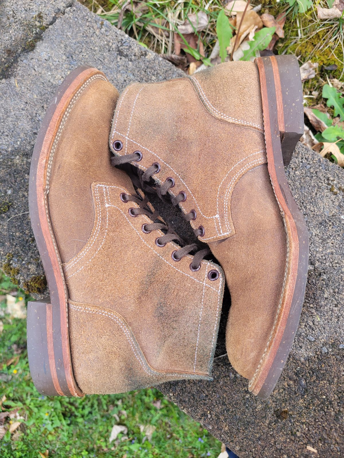 Photo by giraffchen on April 5, 2026 of the Oak Street Bootmakers Storm Boot in Horween Natural Chromexcel Roughout.