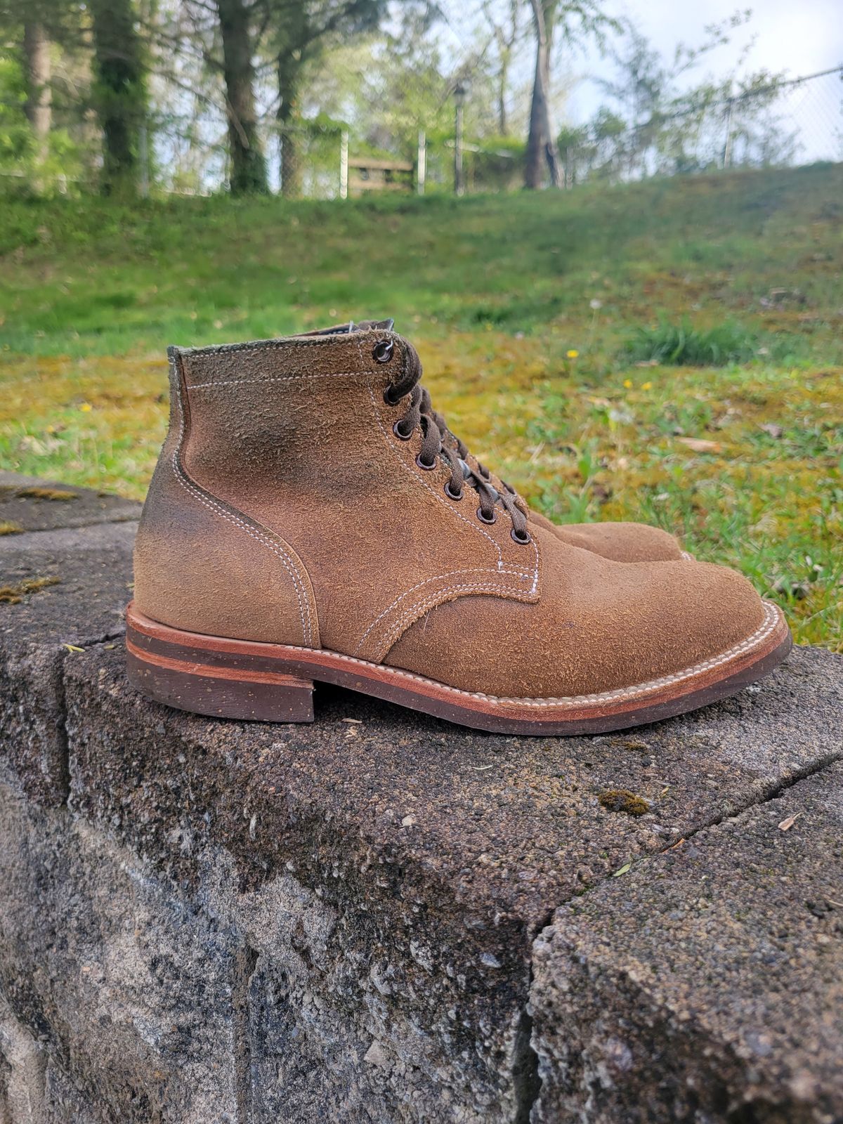 Photo by giraffchen on April 5, 2026 of the Oak Street Bootmakers Storm Boot in Horween Natural Chromexcel Roughout.