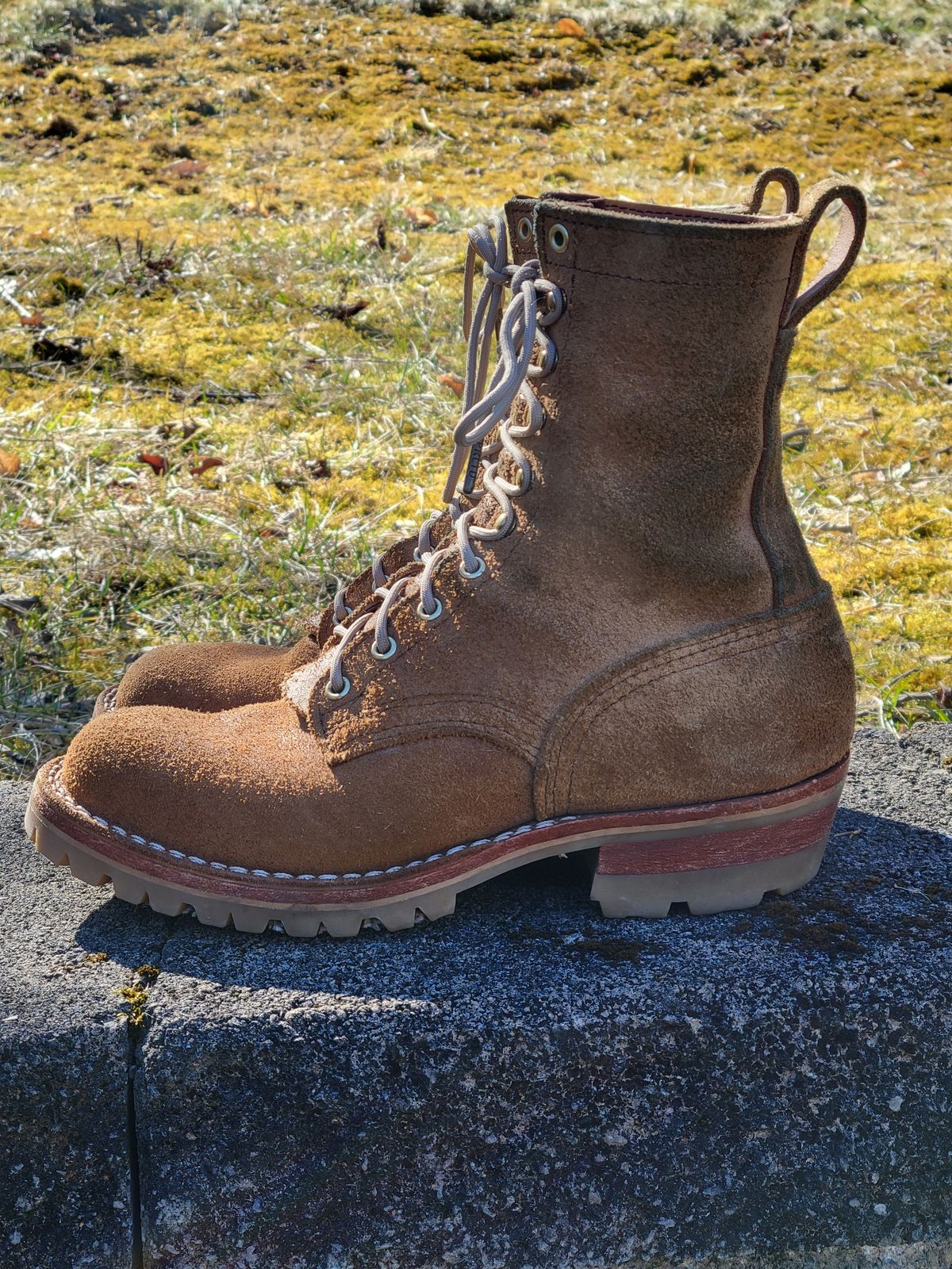 Photo by giraffchen on February 5, 2024 of the Nicks DomePro in Seidel 1964 Tan Roughout.