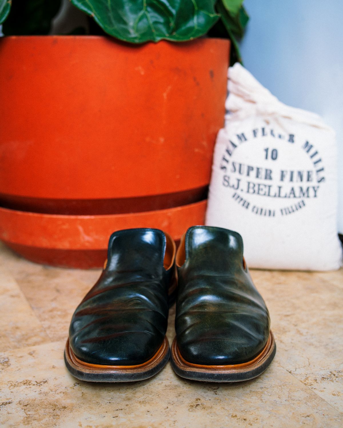 Photo by amvoith on February 4, 2023 of the Viberg Slipper in Horween Black Scuffed Shell Cordovan.