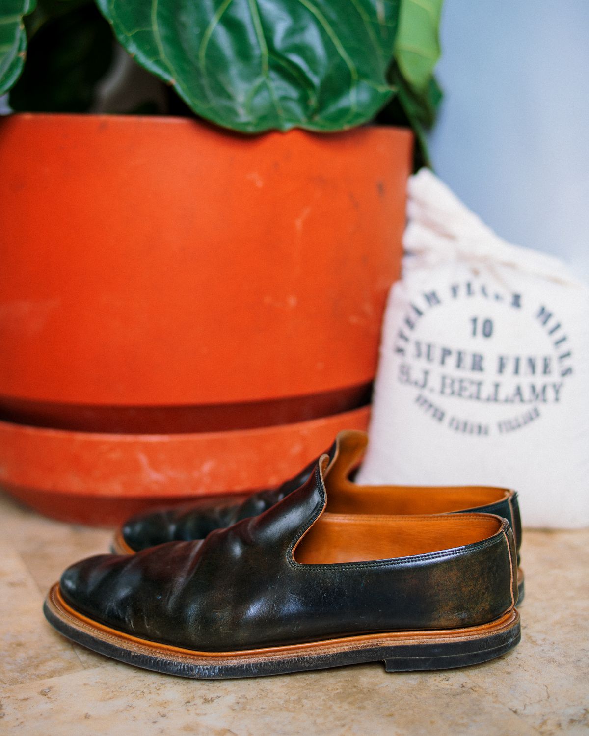Photo by amvoith on February 4, 2023 of the Viberg Slipper in Horween Black Scuffed Shell Cordovan.