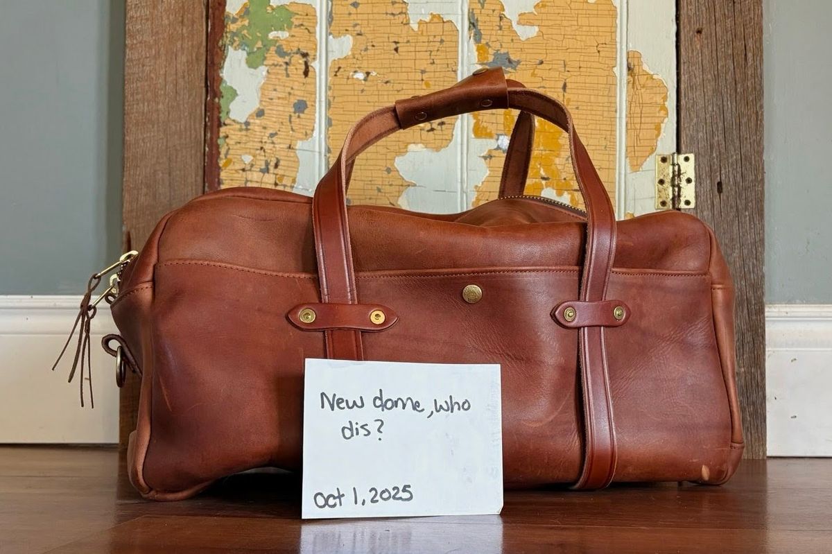 Photo by amvoith on October 2, 2025 of the Homestead Brand Standard Duffle No. 2004 in USA Tanned Full Grain 6-8oz Leather.