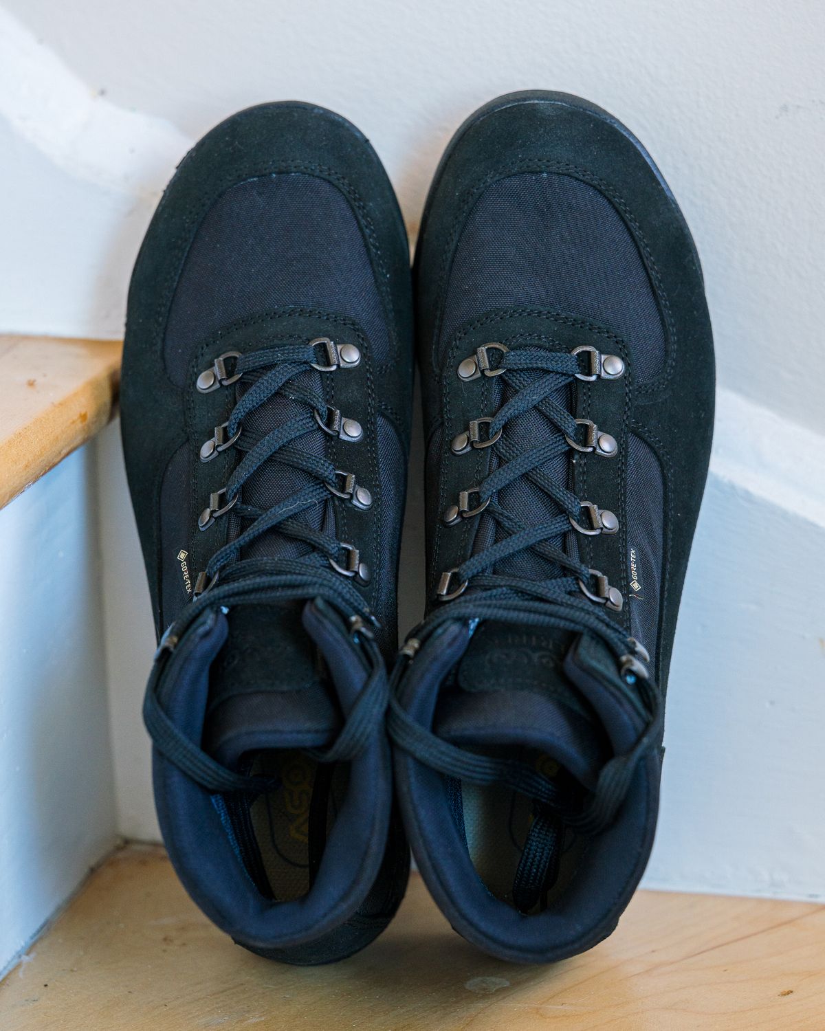 Photo by amvoith on April 17, 2025 of the Asolo Supertrek in Water Resistant Suede & Gor-Tex.