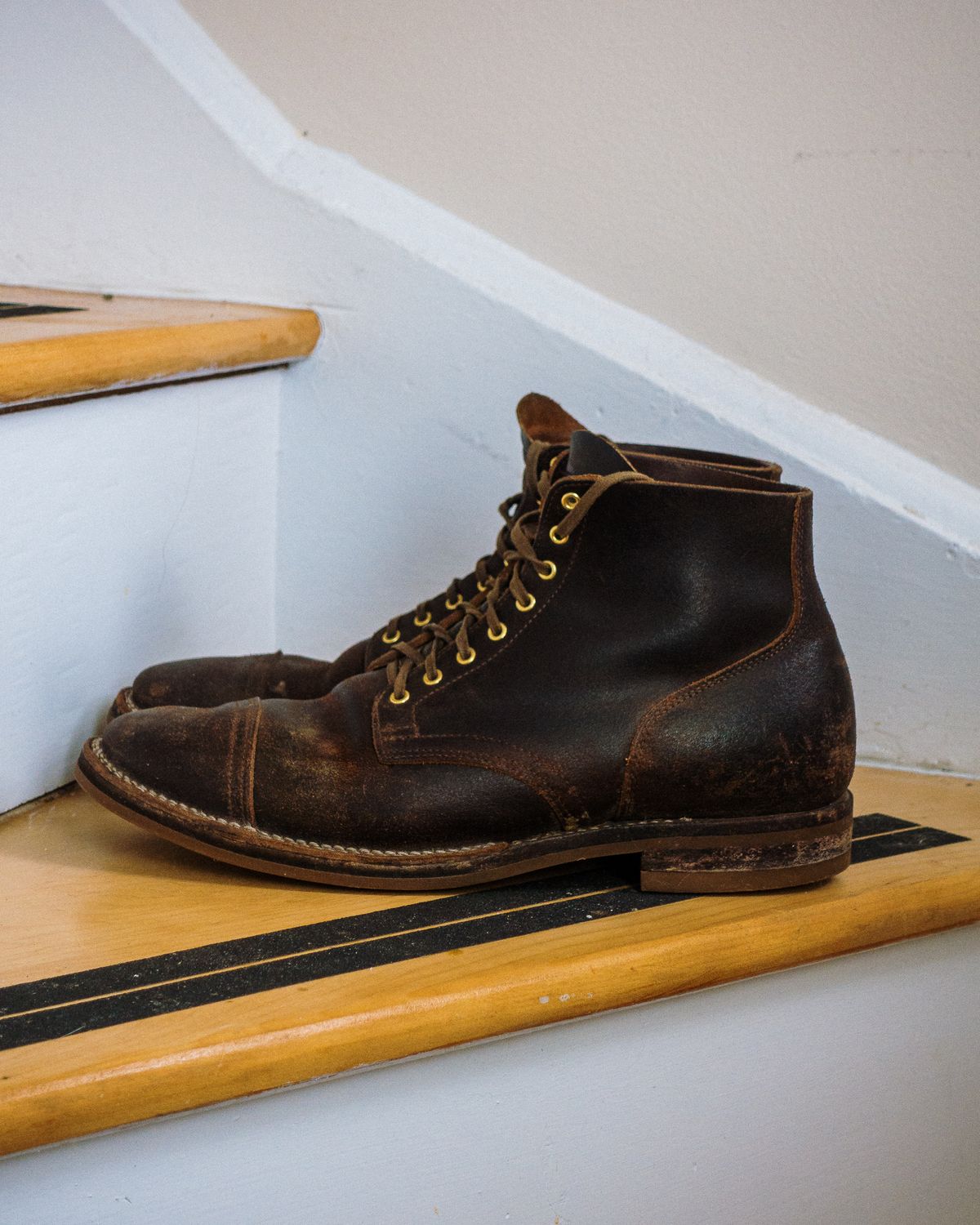 Photo by amvoith on February 4, 2024 of the Viberg Service Boot in Horween Brown Waxed Flesh.