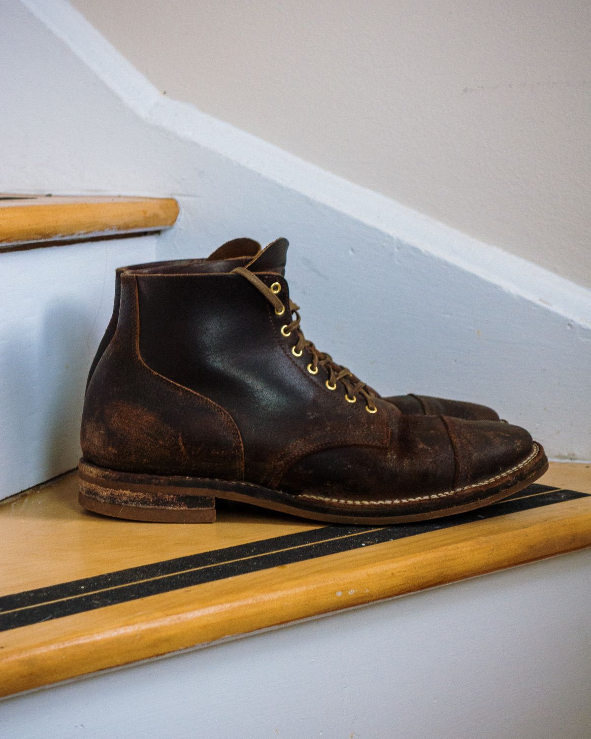 Photo by amvoith on February 4, 2024 of the Viberg Service Boot in Horween Brown Waxed Flesh.