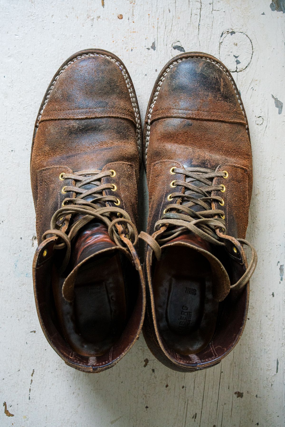 Photo by amvoith on April 4, 2024 of the Viberg Service Boot in Horween Brown Waxed Flesh.