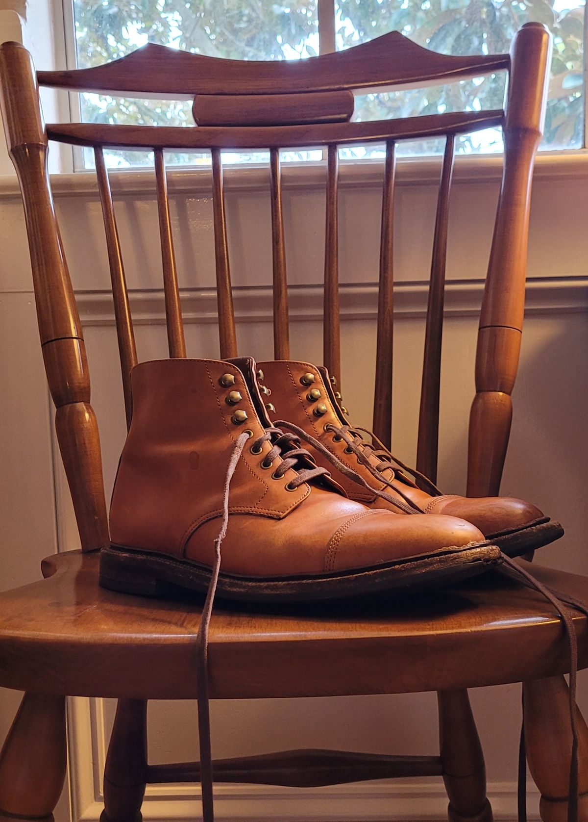 Photo by Blmader on September 3, 2022 of the Grant Stone Cap Toe Boot in D'Annonay British Tan Calf.