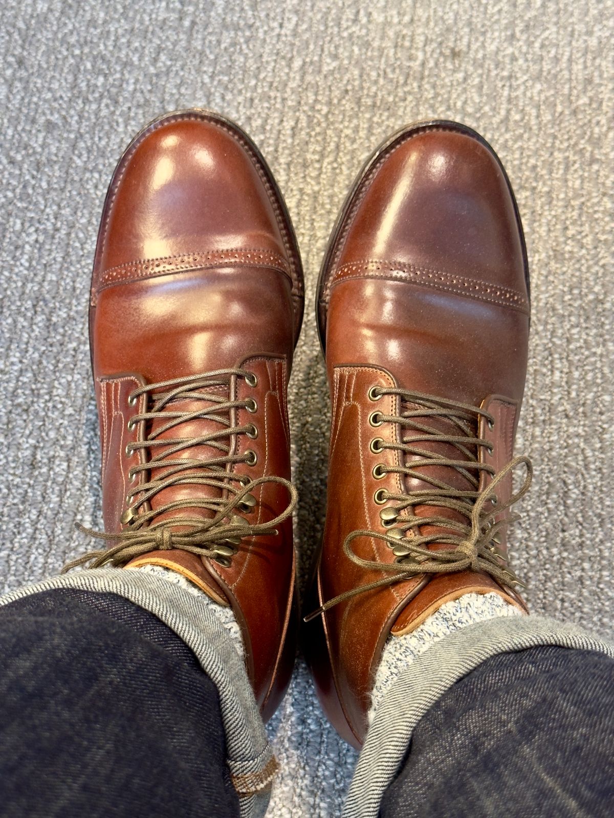 Photo by ACepero on January 4, 2024 of the Viberg Service Boot BCT in Horween Color 4 Shell Cordovan.