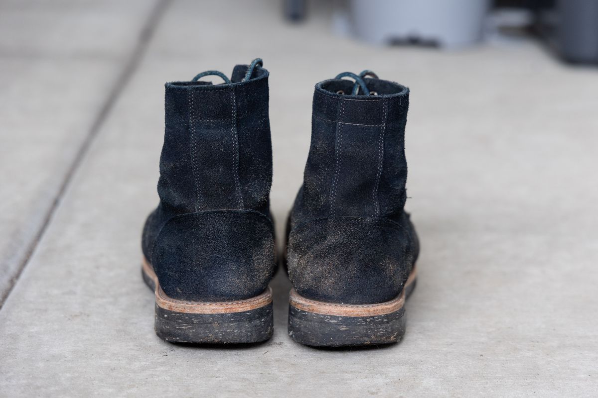Photo by Brian_Lee on November 5, 2023 of the Oak Street Bootmakers Trench Boot in Horween Natural Indigo Chromexcel Roughout.