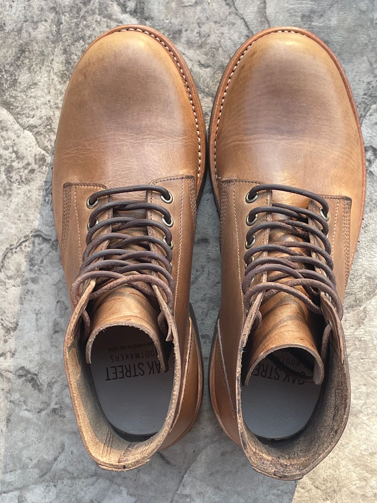 Photo by btstewart on October 1, 2023 of the Oak Street Bootmakers Field Boot in Horween Natural Chromexcel.