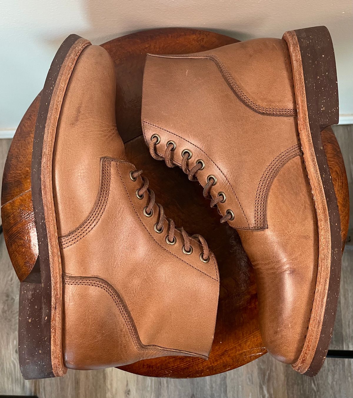 Photo by btstewart on November 1, 2023 of the Oak Street Bootmakers Field Boot in Horween Natural Chromexcel.