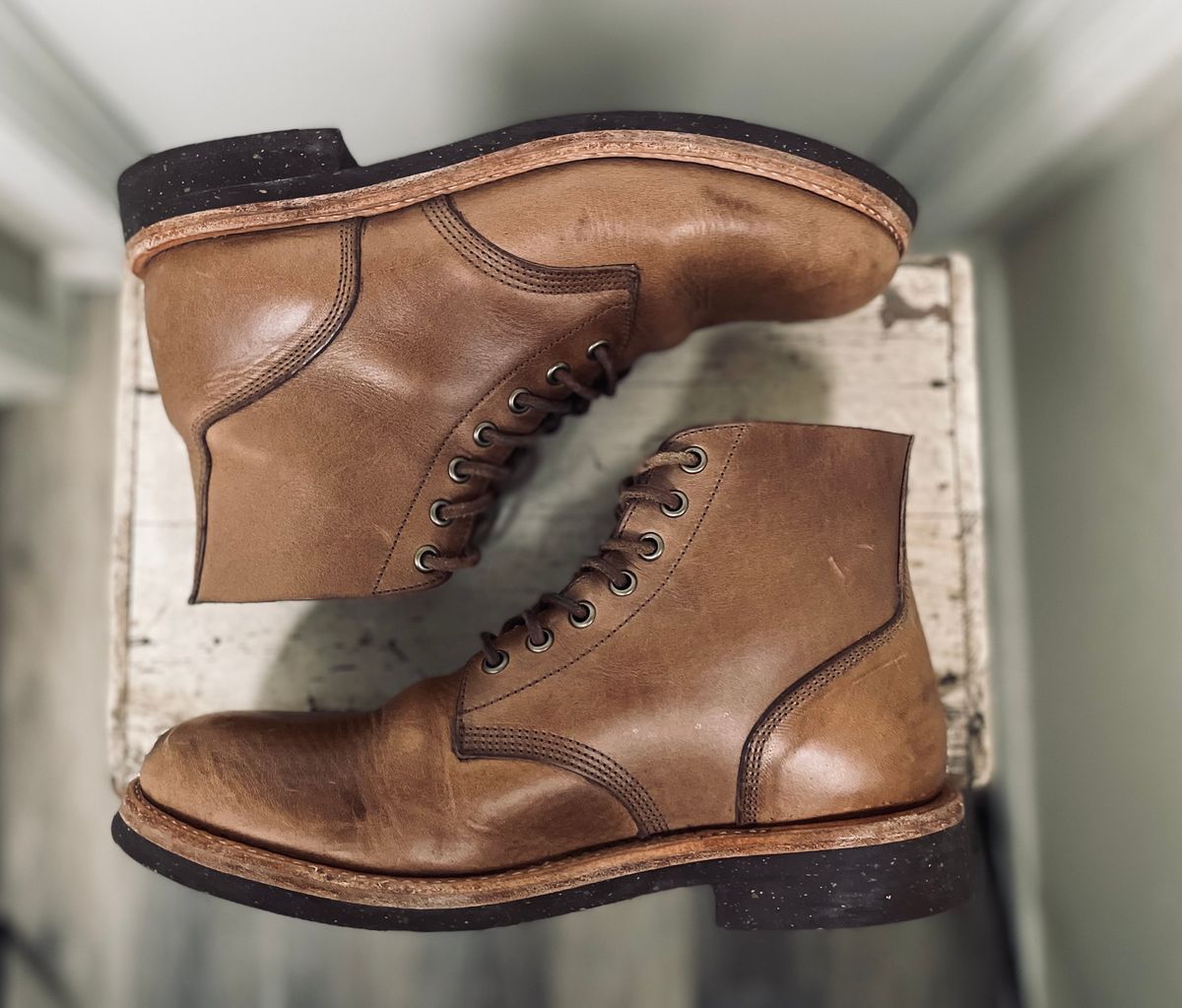 Photo by btstewart on December 2, 2023 of the Oak Street Bootmakers Field Boot in Horween Natural Chromexcel.