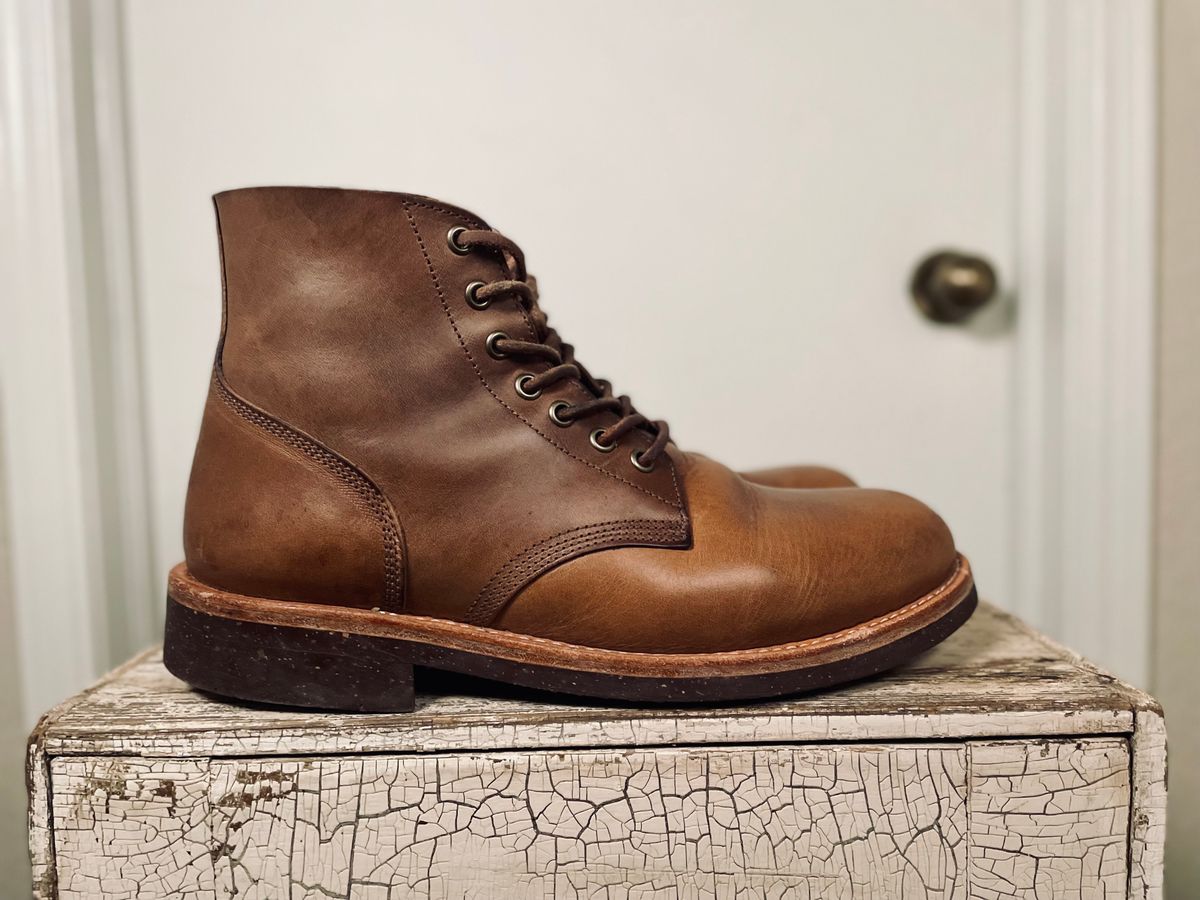 Photo by btstewart on December 2, 2023 of the Oak Street Bootmakers Field Boot in Horween Natural Chromexcel.