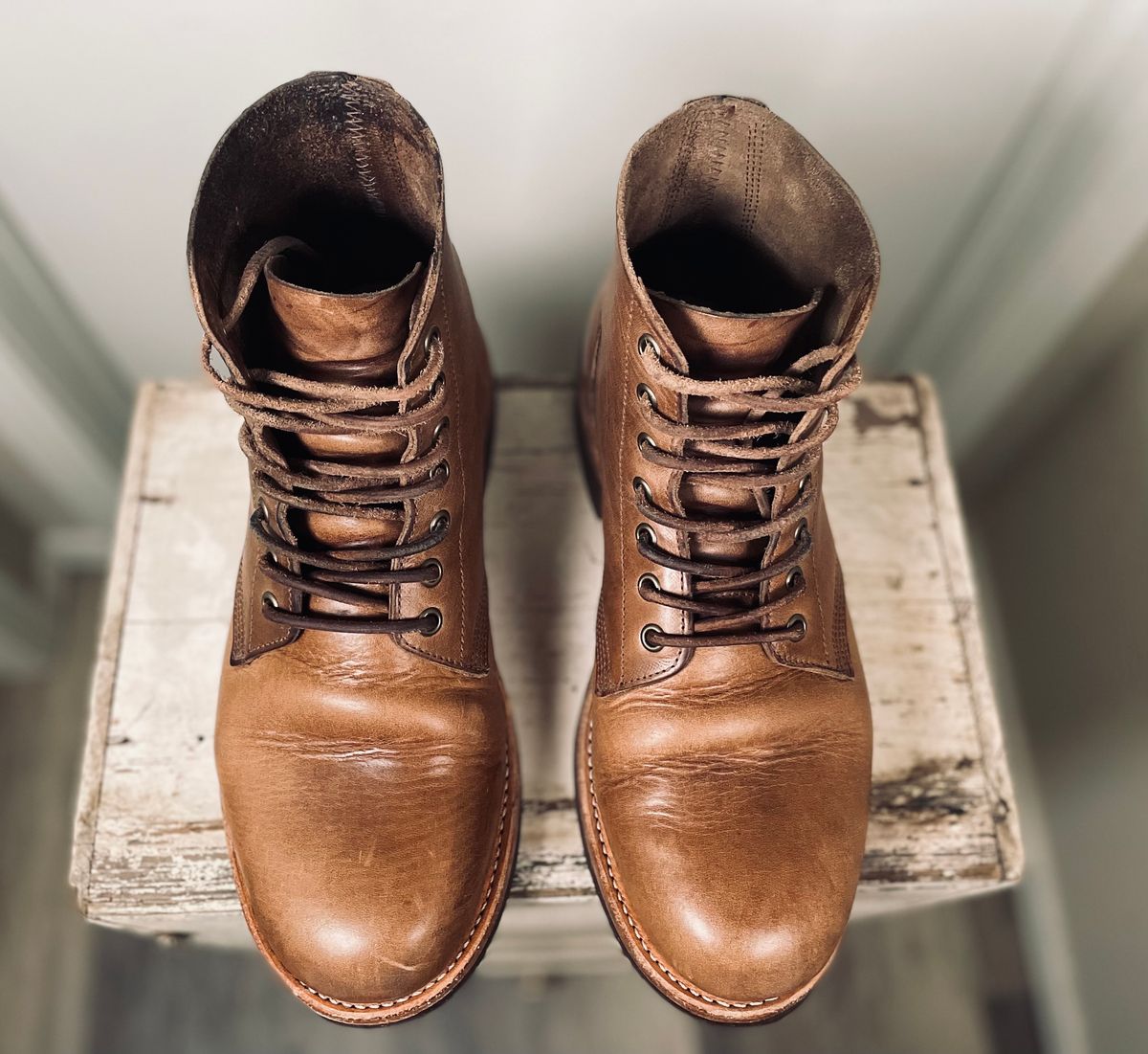 Photo by btstewart on December 2, 2023 of the Oak Street Bootmakers Field Boot in Horween Natural Chromexcel.