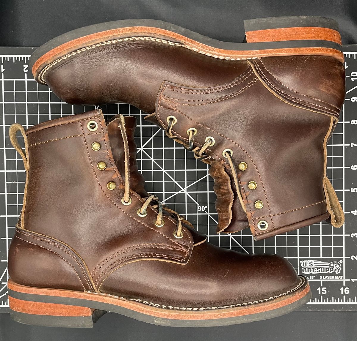 Photo by btstewart on December 1, 2022 of the Nicks Falcon in Horween Brown Chromexcel.