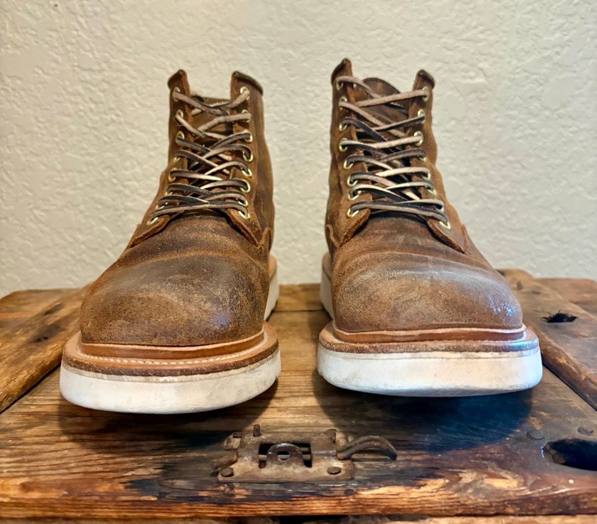 Photo by btstewart on January 5, 2025 of the Viberg Scout Boot in Rawhide Waxy Commander - Charles F. Stead & Co Ltd..