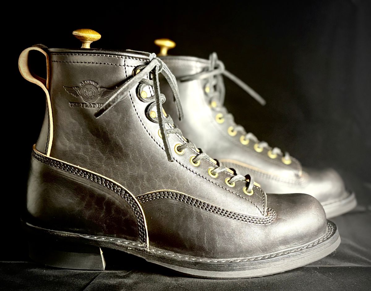 Photo by btstewart on September 27, 2025 of the The Flat Head FN-FB-004 HORSEHIDE LOGGER BOOTS in Black aniline dyed tea core.