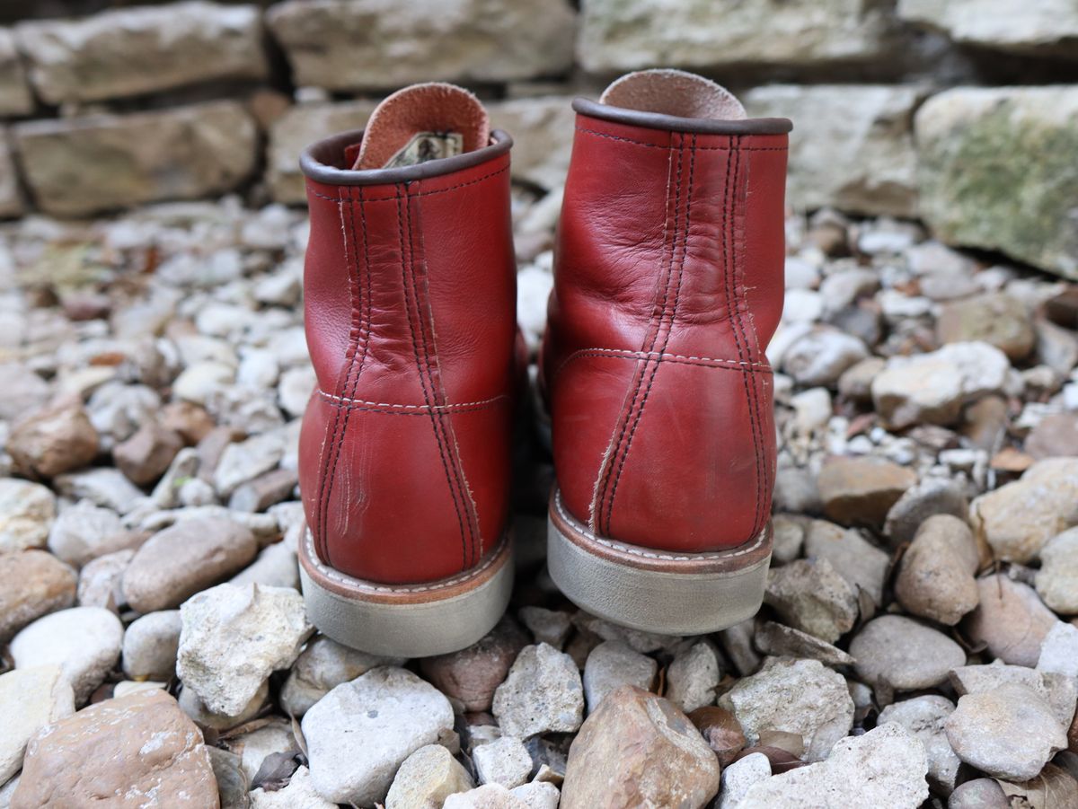 Photo by stepped_in_dookie_again on December 2, 2024 of the Red Wing 6-Inch Classic Moc in S.B. Foot Oro-Russet Portage.