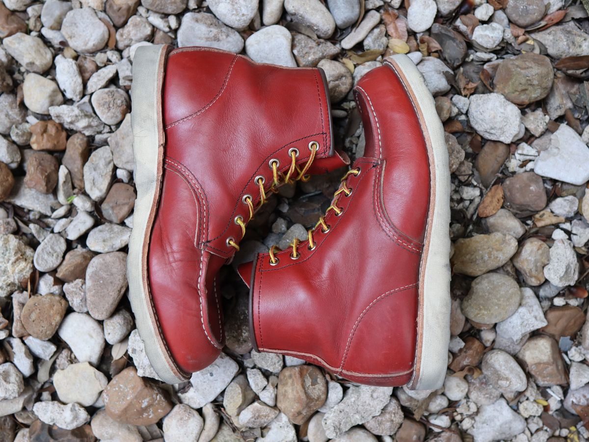 Photo by stepped_in_dookie_again on December 2, 2024 of the Red Wing 6-Inch Classic Moc in S.B. Foot Oro-Russet Portage.