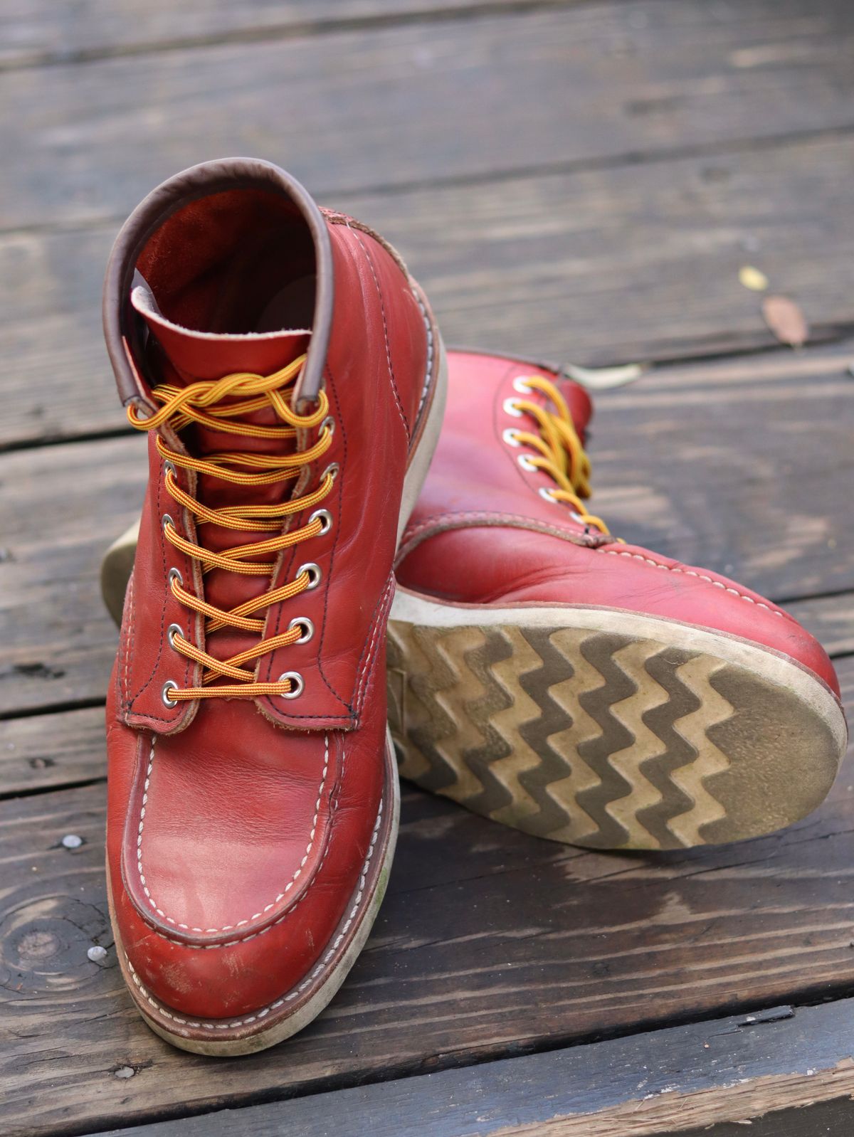 Photo by stepped_in_dookie_again on March 4, 2025 of the Red Wing 6-Inch Classic Moc in S.B. Foot Oro-Russet Portage.