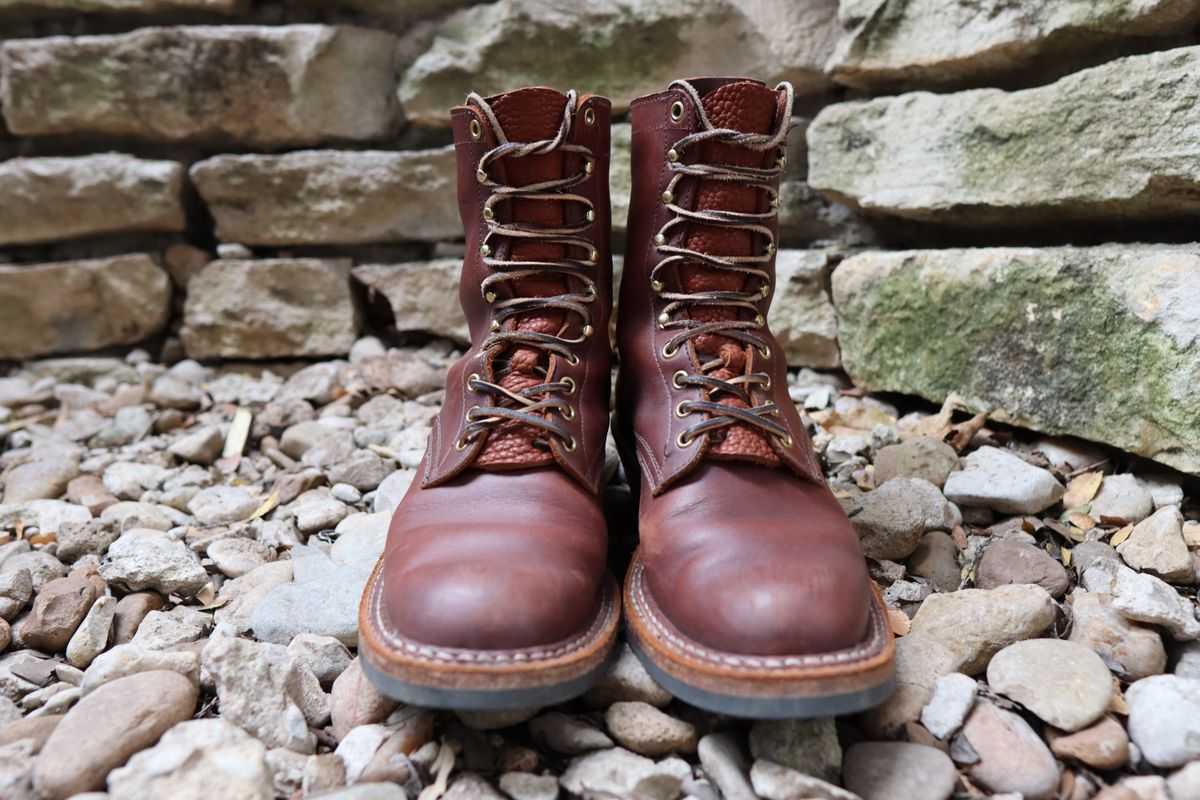 Photo by stepped_in_dookie_again on November 3, 2024 of the White's Packer in Seidel Red Dog Oil Tan.