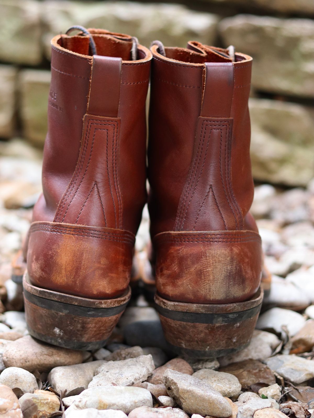 Photo by stepped_in_dookie_again on March 3, 2025 of the White's Packer in Seidel Red Dog Oil Tan.
