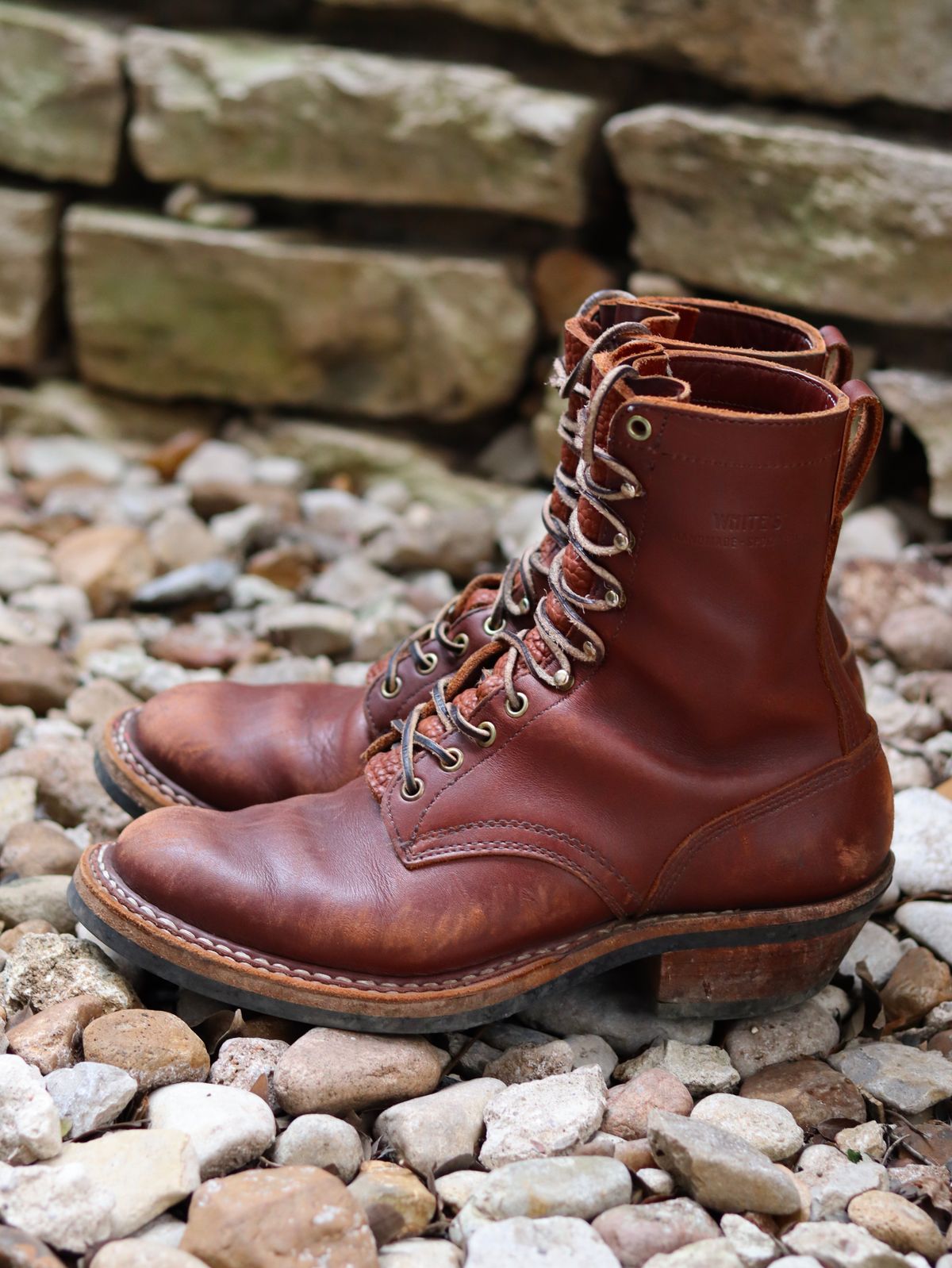 Photo by stepped_in_dookie_again on March 3, 2025 of the White's Packer in Seidel Red Dog Oil Tan.
