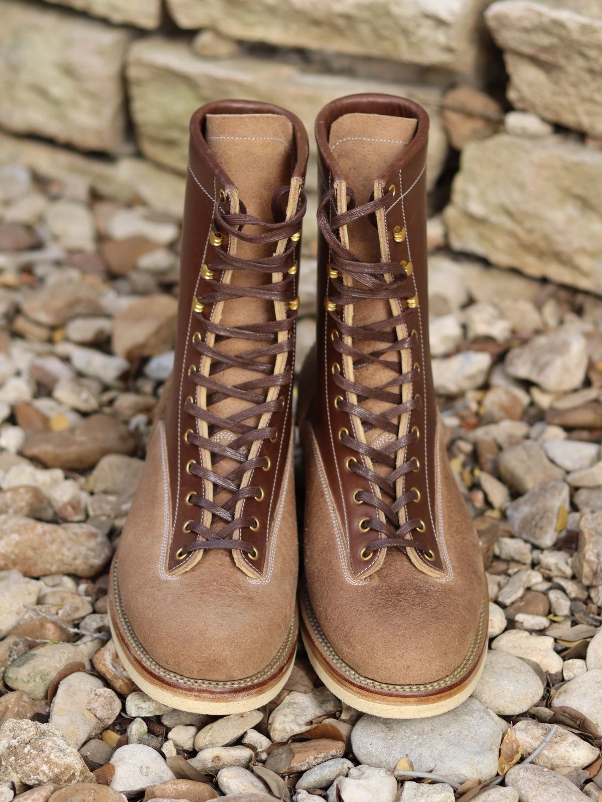 Photo by stepped_in_dookie_again on October 1, 2025 of the Sagara Valiant Old in Sagara Arborwax Amber Smooth & Sagara Arborwax Amber Reverse.