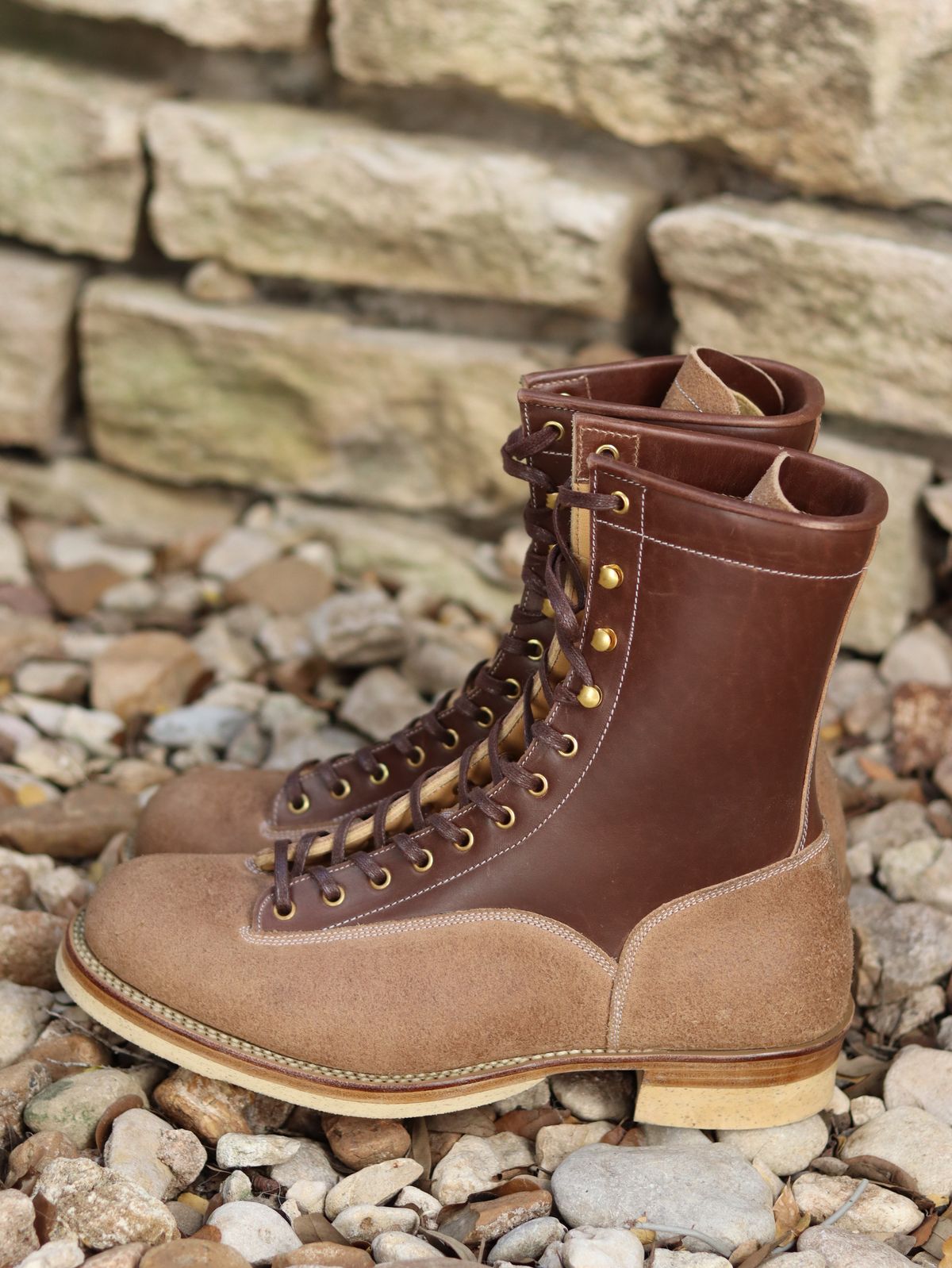 Photo by stepped_in_dookie_again on October 1, 2025 of the Sagara Valiant Old in Sagara Arborwax Amber Smooth & Sagara Arborwax Amber Reverse.