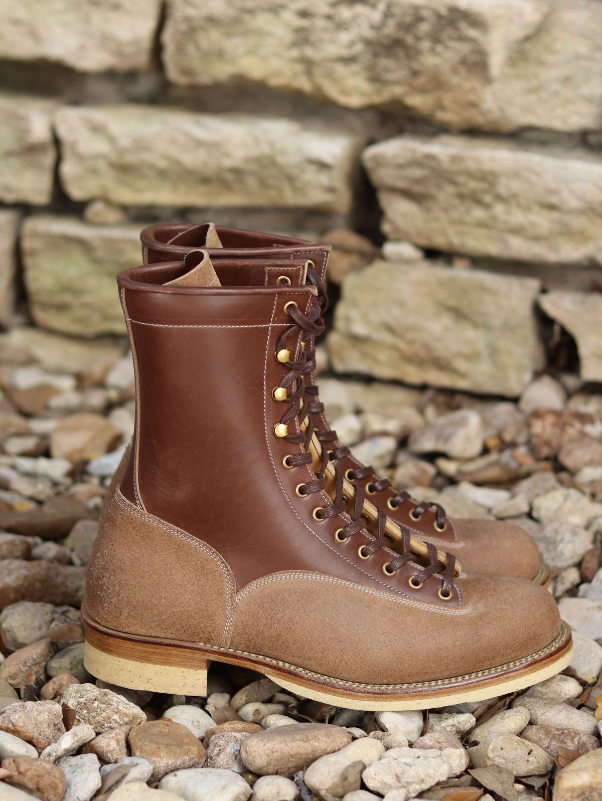 Photo by stepped_in_dookie_again on October 1, 2025 of the Sagara Valiant Old in Sagara Arborwax Amber Smooth & Sagara Arborwax Amber Reverse.