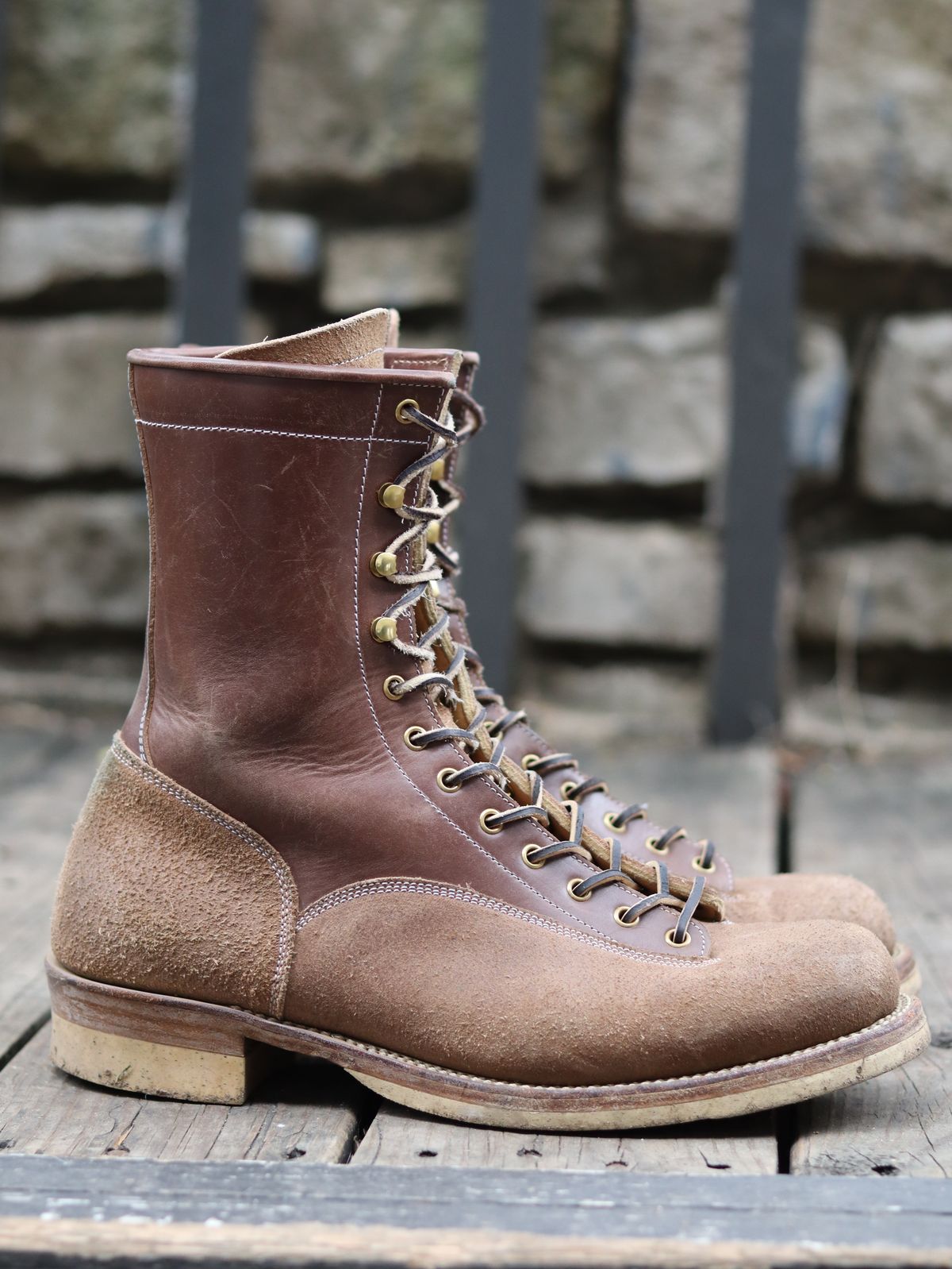 Photo by stepped_in_dookie_again on December 5, 2025 of the Sagara Valiant Old in Sagara Arborwax Amber Smooth & Sagara Arborwax Amber Reverse.