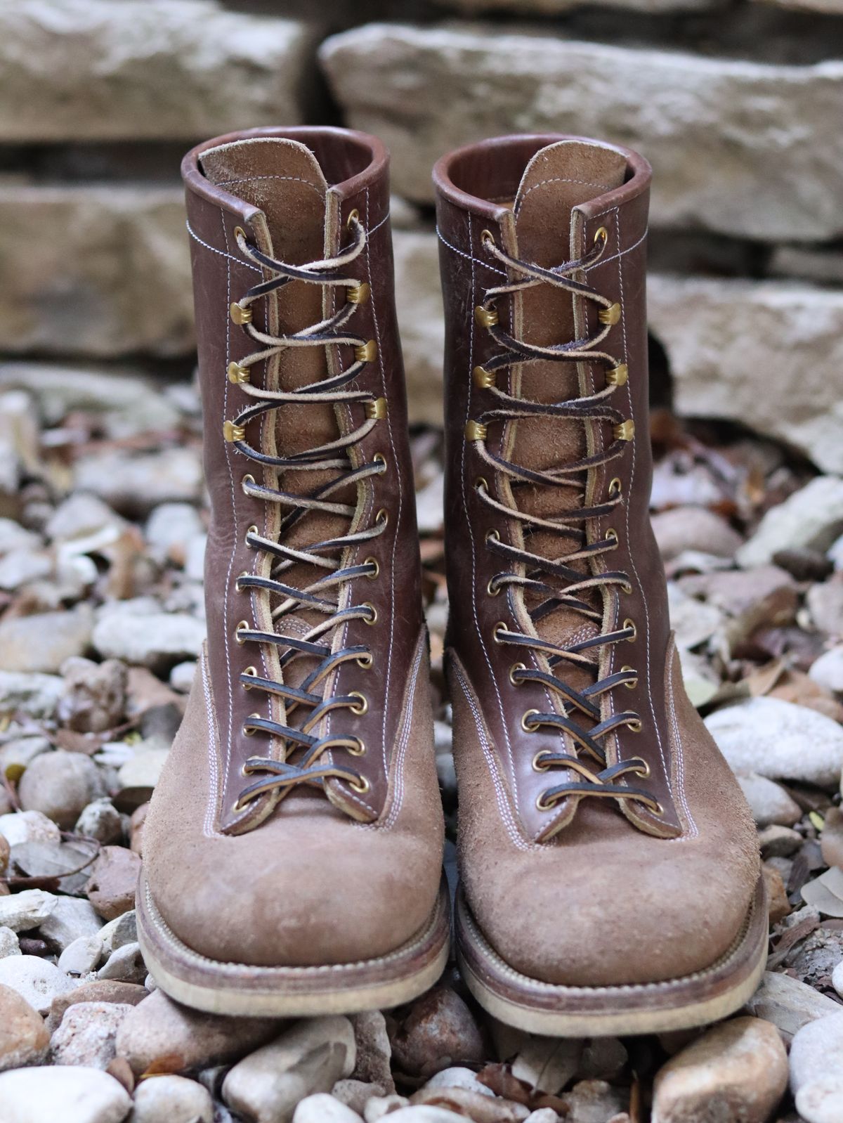 Photo by stepped_in_dookie_again on January 5, 2026 of the Sagara Valiant Old in Sagara Arborwax Amber Smooth & Sagara Arborwax Amber Reverse.