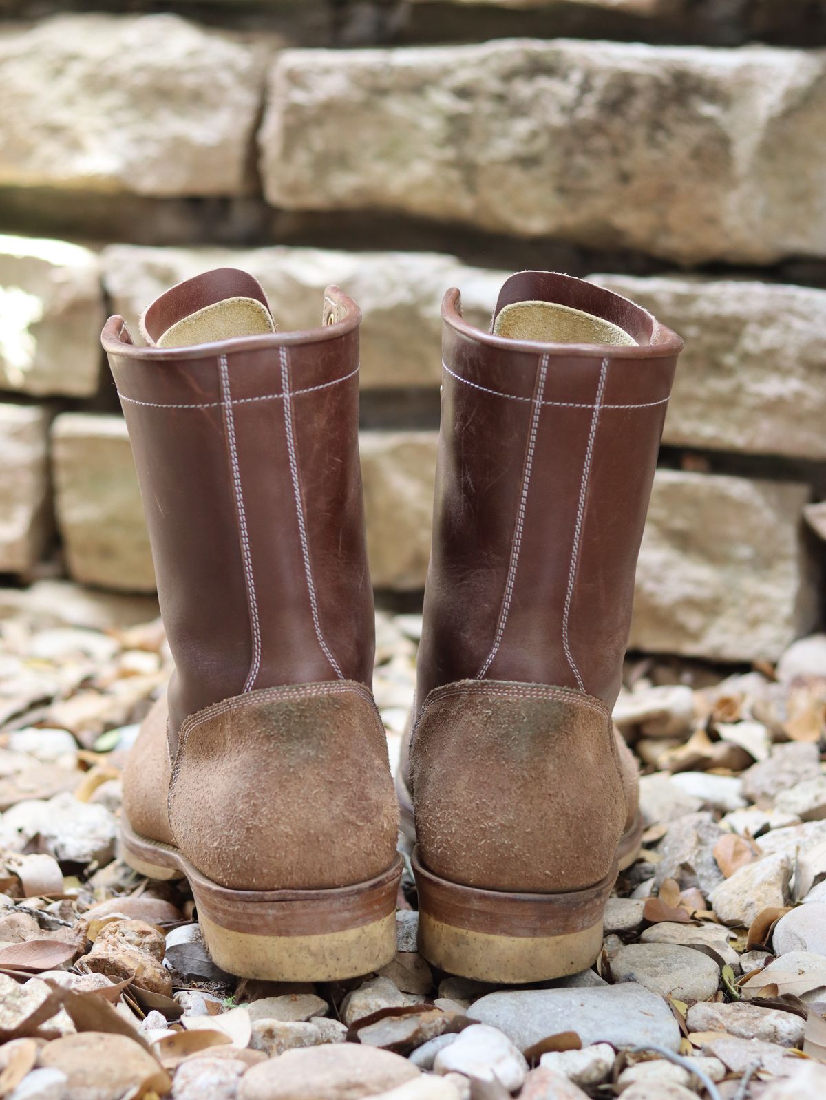 Photo by stepped_in_dookie_again on April 1, 2026 of the Sagara Valiant Old in Sagara Arborwax Amber Smooth & Sagara Arborwax Amber Reverse.